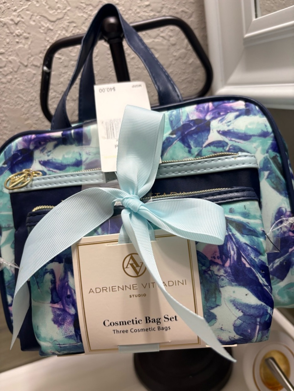 Adrienne Vittadini Blue Floral Cosmetic 3 Piece Bag Set - Picture 5 of 6